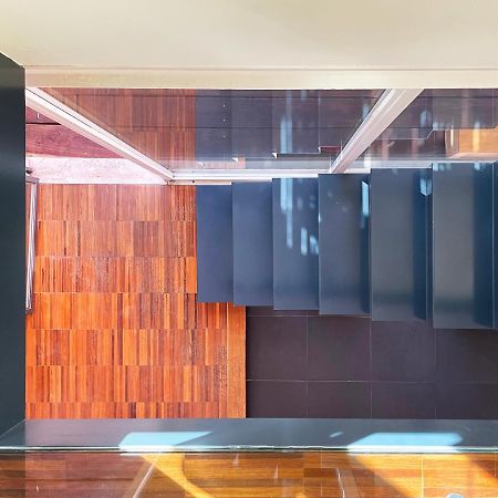 Scs Modern Luxury Penthouse Urg Apartment Катания Екстериор снимка